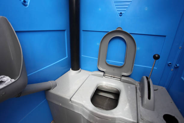 Portable Toilet Options We Offer in Flint Hill, MO